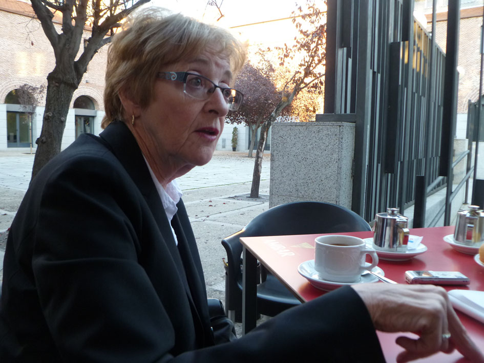 Maude Barlow durante la entrevista en Madrid. Fotografiada por Erika González.