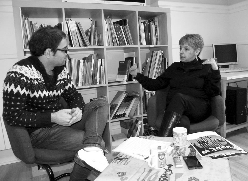 Ana Esther Ceceña durante la entrevista en Bilbao. Fotografía de Javier González.